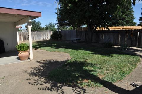2195 E Alpine Ct, Tulare, CA 93274 photo 76