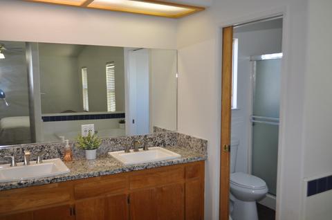 2195 E Alpine Ct, Tulare, CA 93274 photo 49