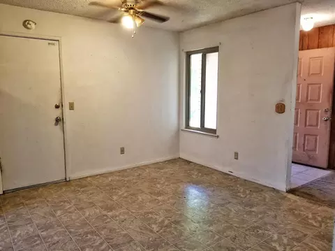 960 Sterling Ave, Sanger, CA 93657 photo 7