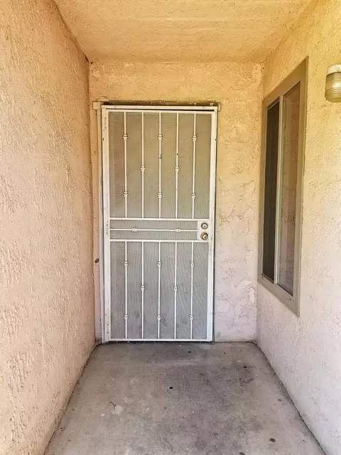 960 Sterling Ave, Sanger, CA 93657 photo 6