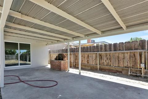 554 Lombardy Ln, Lemoore, CA 93245 photo 23
