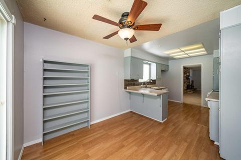 676 Tamarack Ln, Lemoore, CA 93245 photo 9