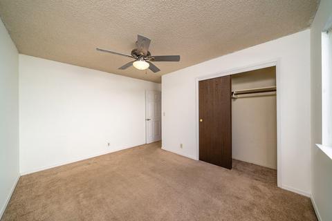 676 Tamarack Ln, Lemoore, CA 93245 photo 25