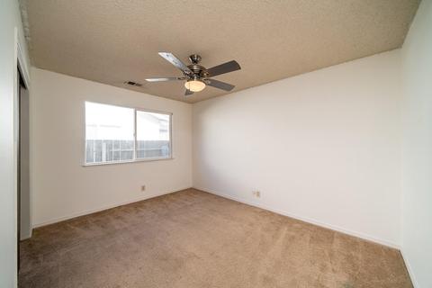 676 Tamarack Ln, Lemoore, CA 93245 photo 24