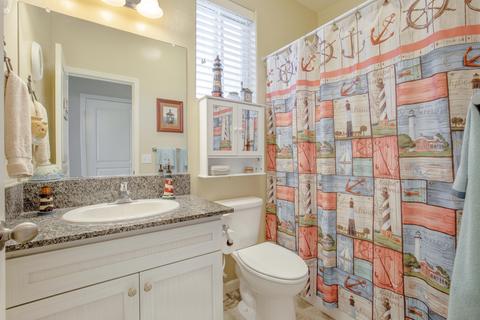 617 E Monte Verde Ave, Visalia, CA 93292 photo 22