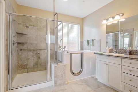 617 E Monte Verde Ave, Visalia, CA 93292 photo 19