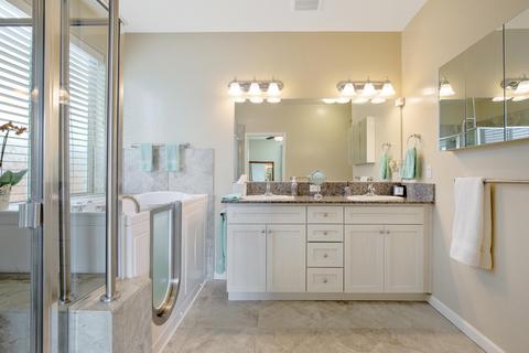 617 E Monte Verde Ave, Visalia, CA 93292 photo 18