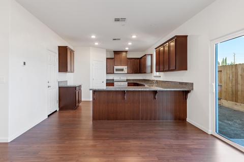 2940 E Mary Ave, Visalia, CA 93292 photo 10