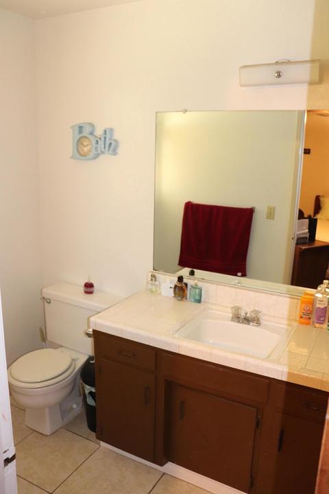 1704 E Bridger Ave, Tulare, CA 93274 photo 14