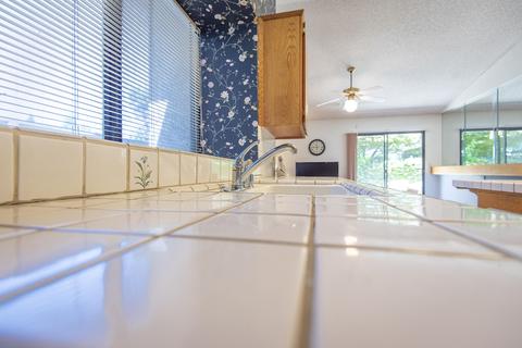 1510 E Vassar Dr, Visalia, CA 93292 photo 15
