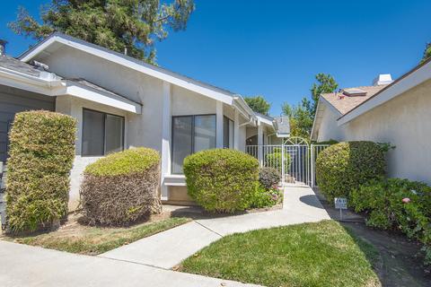 1510 E Vassar Dr, Visalia, CA 93292 photo 4