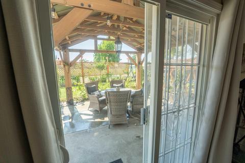 970 Par Ave, Lemoore, CA 93245 photo 36