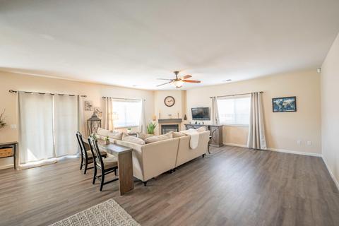 970 Par Ave, Lemoore, CA 93245 photo 5