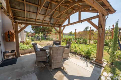 970 Par Ave, Lemoore, CA 93245 photo 38