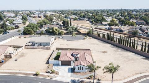 126 W Sequoia Ct, Exeter, CA 93221 photo 5
