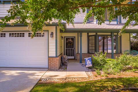 258 E Wilson Ave, Tulare, CA 93274 photo 4
