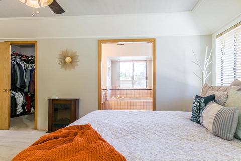258 E Wilson Ave, Tulare, CA 93274 photo 28