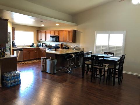 300 Seminole Way, Lemoore, CA 93245 photo 6