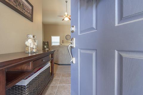 963 Tranquility Ct, Lemoore, CA 93245 photo 11
