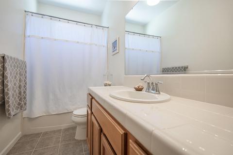 963 Tranquility Ct, Lemoore, CA 93245 photo 32
