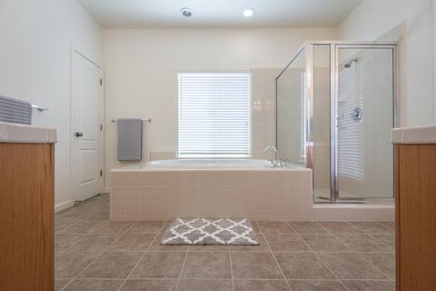 963 Tranquility Ct, Lemoore, CA 93245 photo 26
