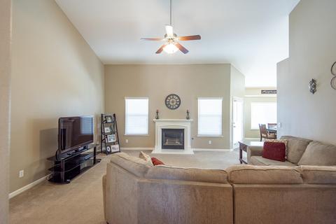 963 Tranquility Ct, Lemoore, CA 93245 photo 12
