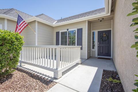 963 Tranquility Ct, Lemoore, CA 93245 photo 7