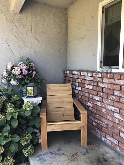 124 Evergreen Ave, Visalia, CA 93277 photo 4