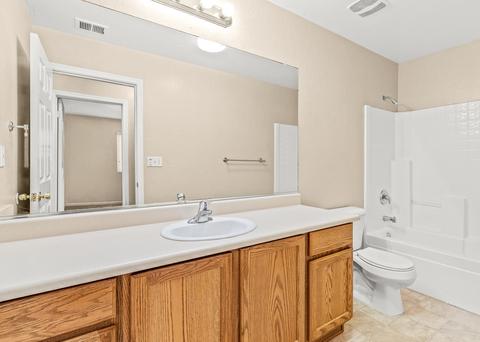 2415 E Chestnut Ct, Visalia, CA 93292 photo 27