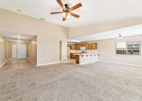 2415 E Chestnut Ct, Visalia, CA 93292 photo 5