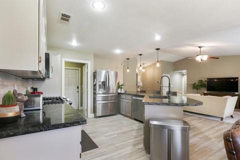 2624 E Mary Ave, Visalia, CA 93292 photo 10