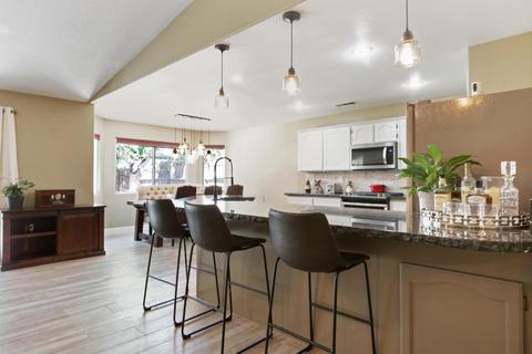 2624 E Mary Ave, Visalia, CA 93292 photo 8