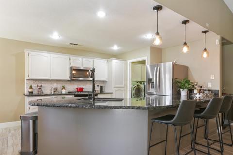 2624 E Mary Ave, Visalia, CA 93292 photo 9