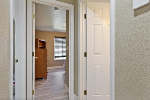 2624 E Mary Ave, Visalia, CA 93292 photo 20