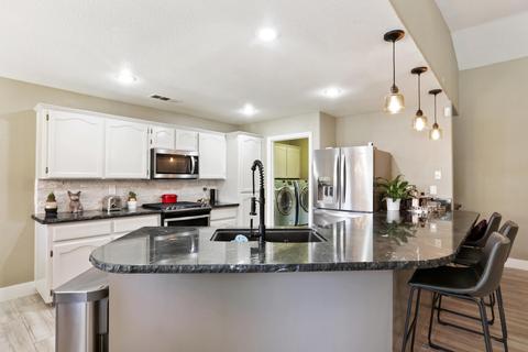 2624 E Mary Ave, Visalia, CA 93292 photo 12