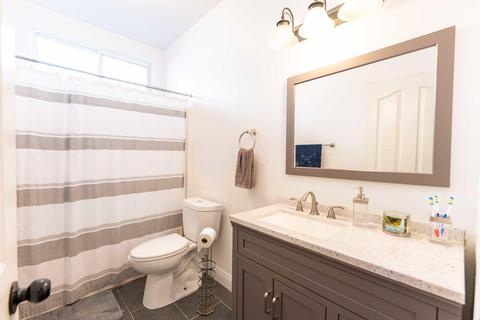 4321 E Laurel Ave, Visalia, CA 93292 photo 27
