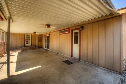 2138 E Westcott Ave, Visalia, CA 93292 photo 21