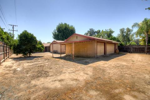 2138 E Westcott Ave, Visalia, CA 93292 photo 24