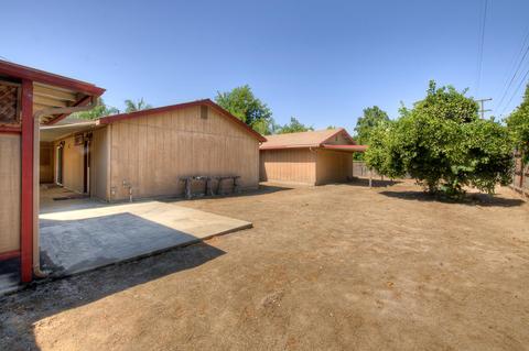 2138 E Westcott Ave, Visalia, CA 93292 photo 23