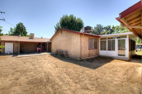 2138 E Westcott Ave, Visalia, CA 93292 photo 25