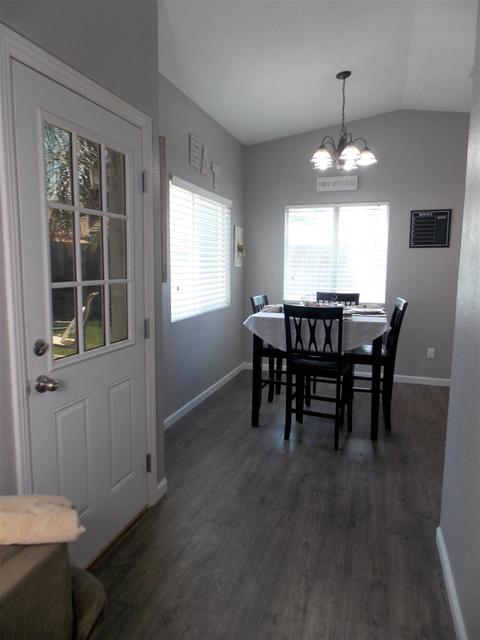 2007 Dandelion Ave, Tulare, CA 93274 photo 6