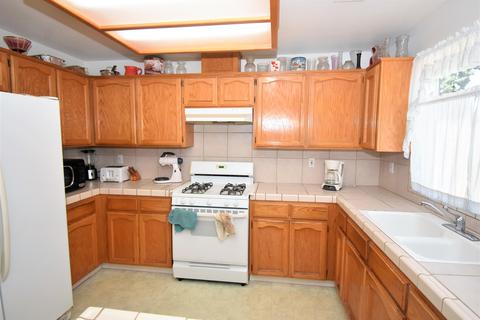 3315 E Roosevelt Ave, Visalia, CA 93292 photo 10