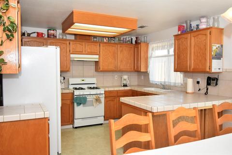 3315 E Roosevelt Ave, Visalia, CA 93292 photo 9
