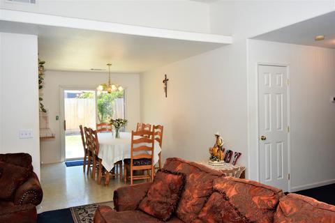 3315 E Roosevelt Ave, Visalia, CA 93292 photo 7