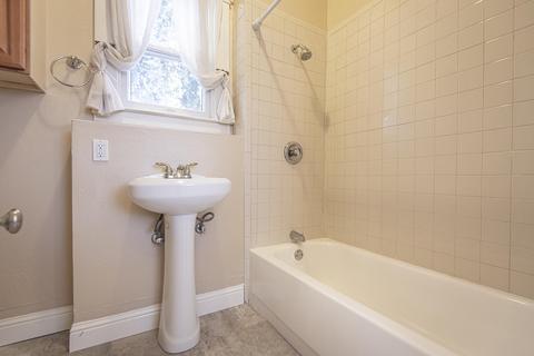 1114 Liberty Dr, Lemoore, CA 93245 photo 44