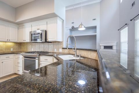 3448 E Howard Ct, Visalia, CA 93292 photo 17