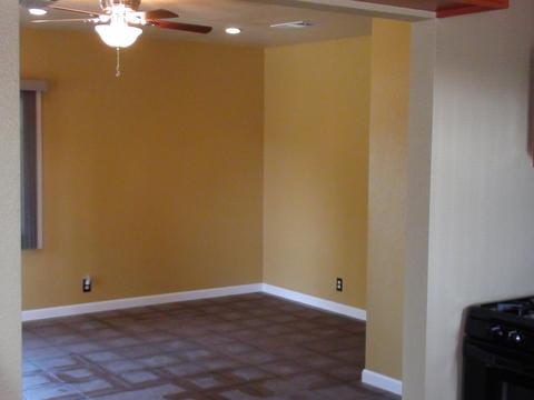 106 E Walnut Ave, Visalia, CA 93277 photo 9