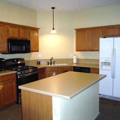 1452 Monarch Dr, Lemoore, CA 93245 photo 7