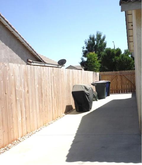 1452 Monarch Dr, Lemoore, CA 93245 photo 20
