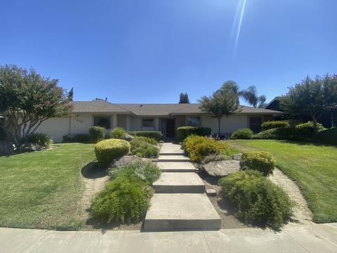 1603 E Avila Dr, Tulare, CA 93274 photo 1